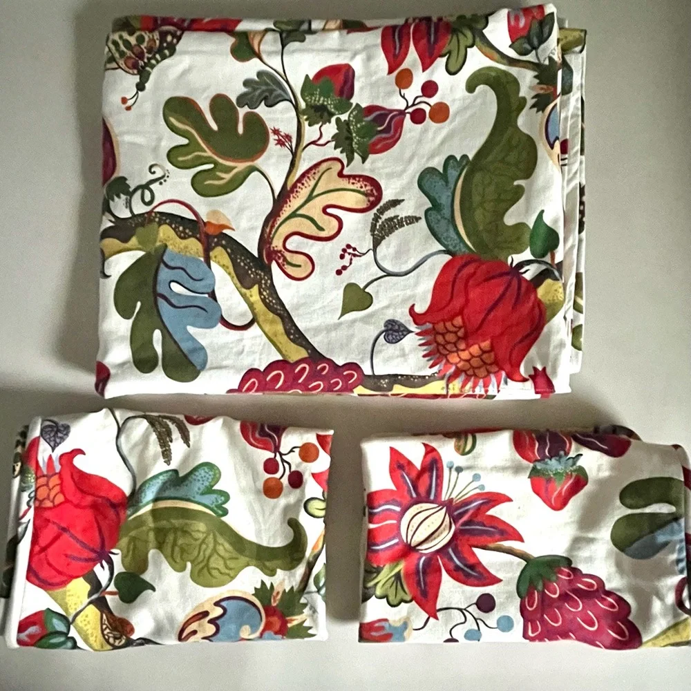 Pottery Barn Serafina Duvet - Picture 9 of 9